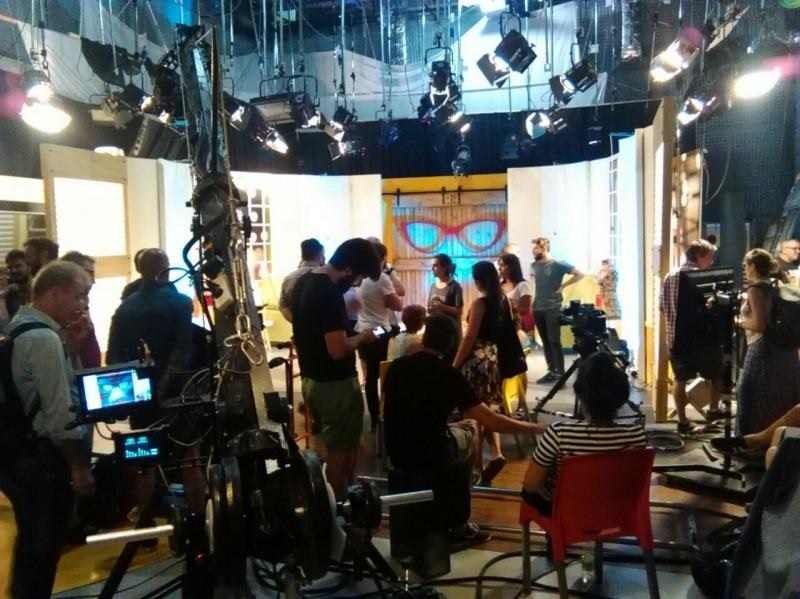 El GCBA licita el Canal de la Ciudad, ahora en el Abasto, y las radios AM 1110 y la 2×4