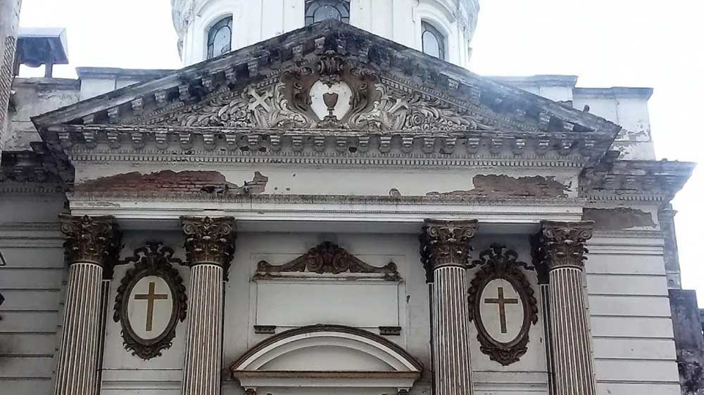 Vecinos de la Comuna 3 impulsan la recuperación de la histórica capilla del Hospital Español