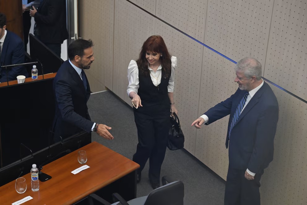 “Con este Poder Judicial me puedo morir presa”, dijo Cristina Kirchner en los tribunales de Comodoro Py de Retiro
