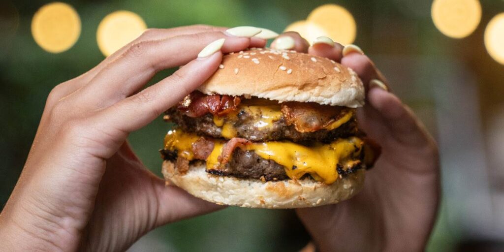 Locales del Abasto participan en La Noche de las Hamburgueserías