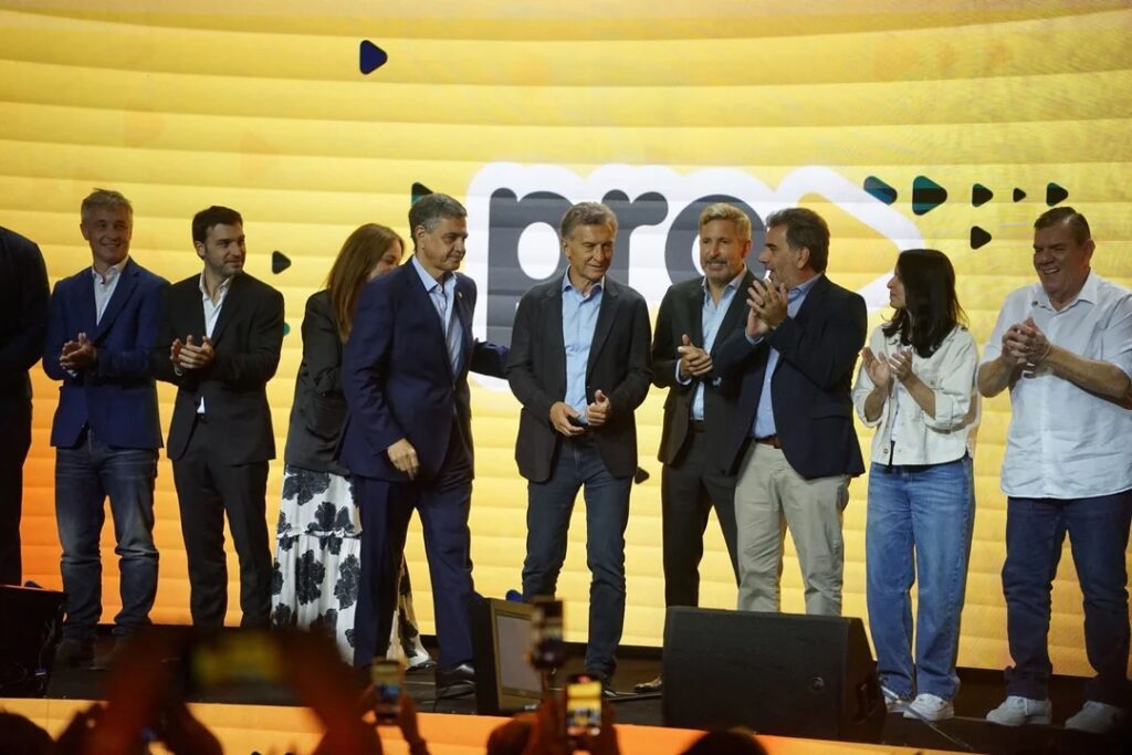 El PRO celebró su cumbre en Parque Norte y se prepara “para competir en todo el país en 2027”