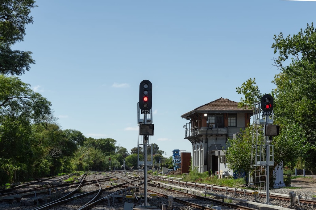 El tren Mitre vuelve a Retiro tras finalizar las obras en el sistema de señalización