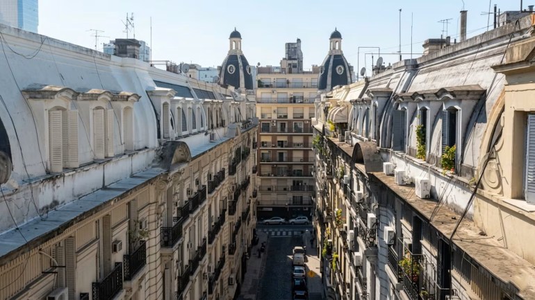 El pasaje de la simetría perfecta: un viaje a París sin salir del Microcentro