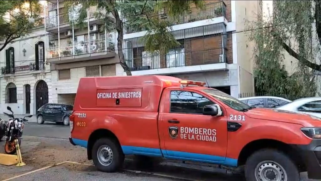 Crimen en Colegiales: detienen en Palermo a una mujer acusada de matar a su pareja y provocar un incendio