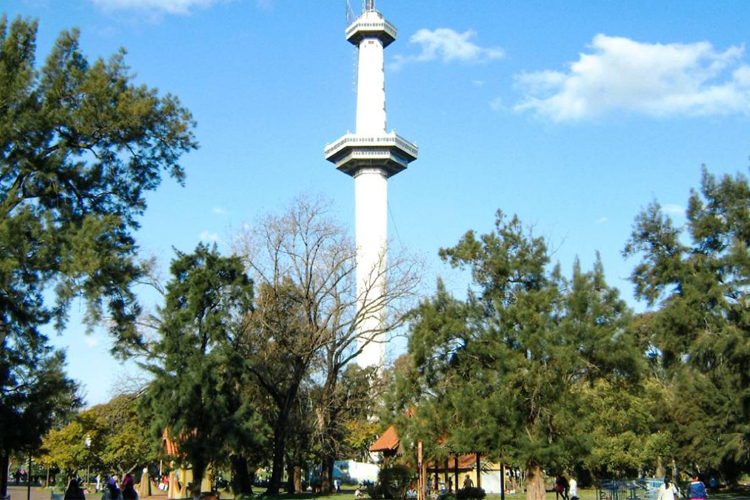 La Ciudad busca reactivar la Torre Espacial con obras de modernización