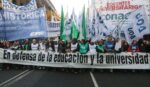 Docentes universitarios convocan a paro total y preparan una marcha federal