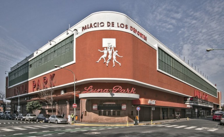 Fallo judicial frena la remodelación del Luna Park y suspende todas las obras