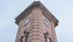 El histórico reloj de Mataderos volverá a funcionar tras una década de silencio