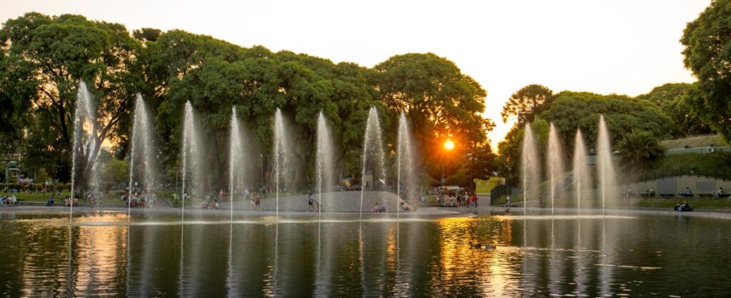 Caballito: el Parque Centenario celebre su 117° aniversario, fecha impulsada por vecinos