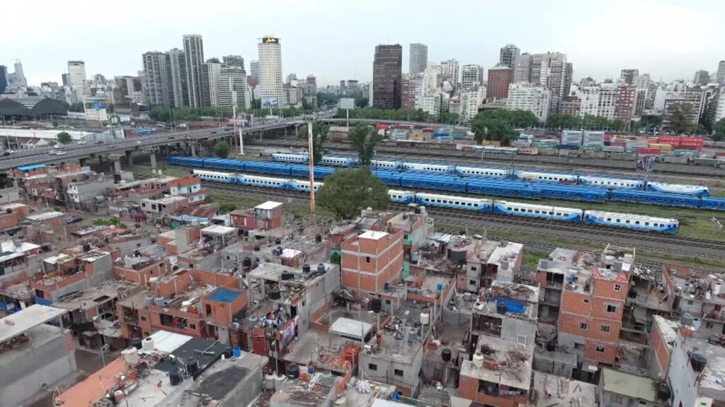 Integrantes de villas anuncian jornada de ollas populares contra la política del Gobierno de la Ciudad