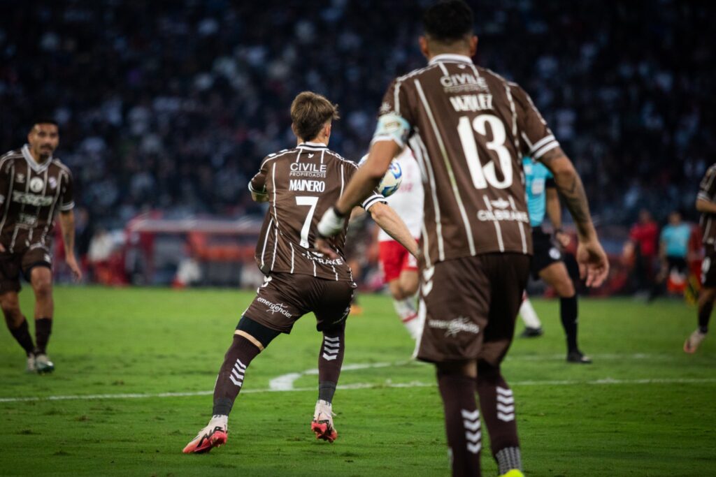 DNI para viajar, pasaporte para entrar al estadio: Platense informó qué documento deberán presentar los hinchas en Chile