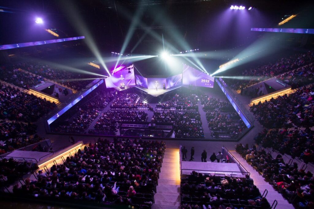 Live Nation compró la participación mayoritaria del Movistar Arena