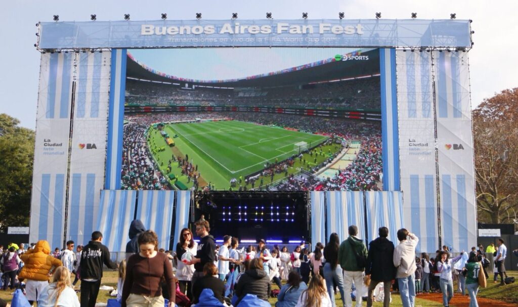 Agenda del fin de semana: Mundial en los barrios y festejos por el Día de la Bandera