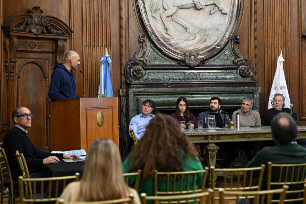 Audiencias Públicas en la Legislatura porteña por la continuidad de predios para FODECO, Club Giuffra y Sportivo Barracas