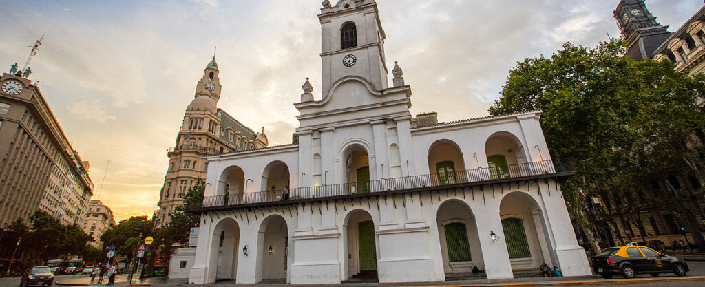 Con sede en el Cabildo, se celebra la XX° Feria y Exposición del Libro de la Ciudad de Buenos Aires