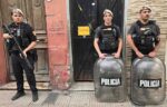 Marcha contra desalojos de Callao y Corrientes al Edificio del Plata