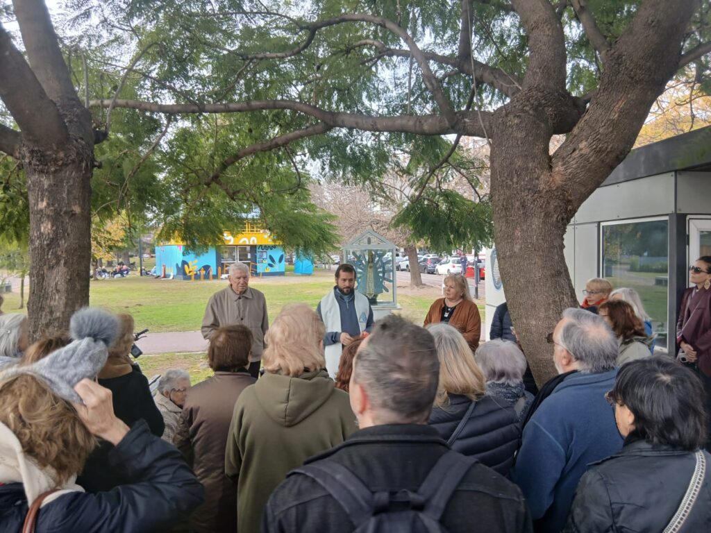 Parque Saavedra: acto por la puesta en valor de la imagen de la Virgen de Luján