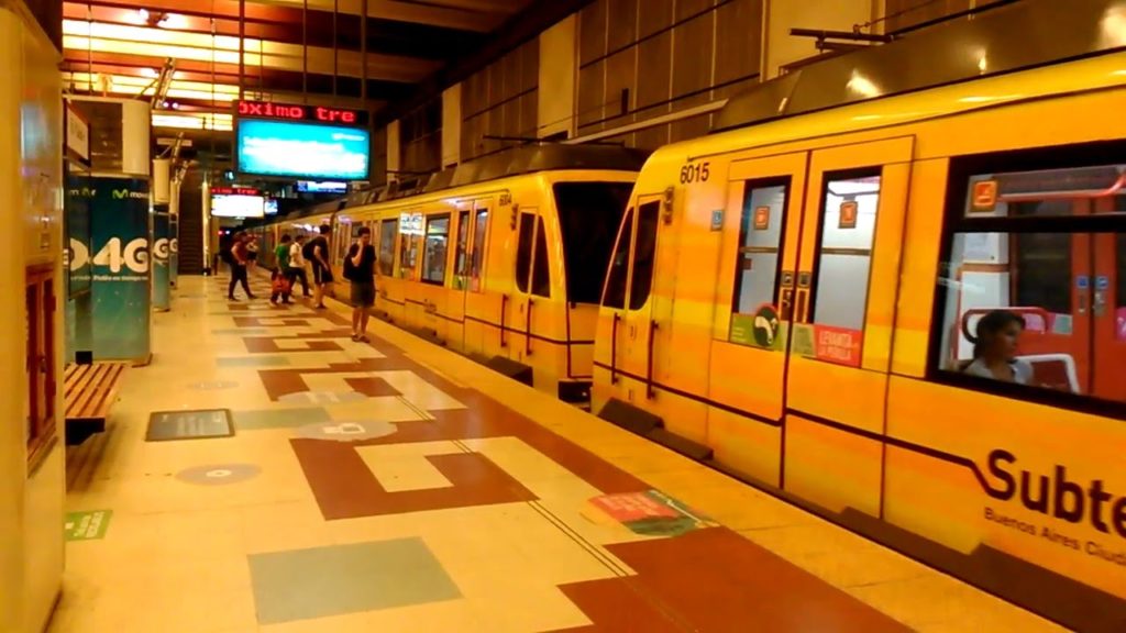 El Gobierno porteño fijó niveles mínimos de servicio para subtes, colectivos y recolección de residuos ante paros