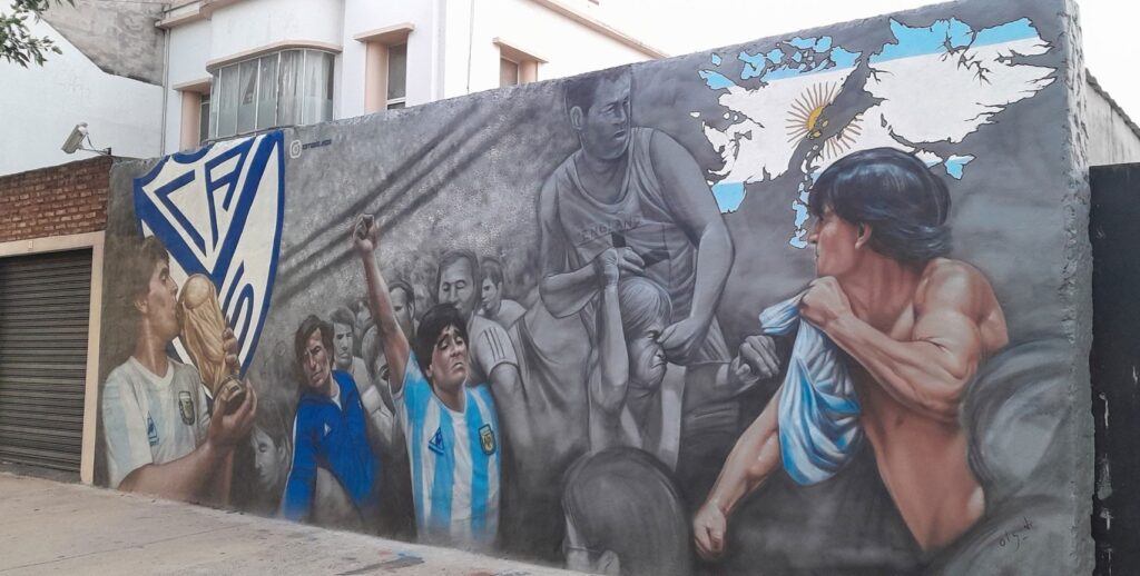 A cuarenta años de una piña que se hizo pared