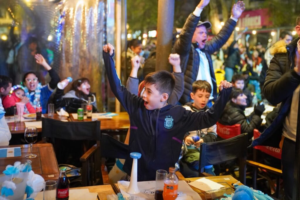 Argentina vs. Cabo Verde: cuándo juega la Scaloneta y dónde ver el partido por TV, streaming y en pantallas gigantes de CABA
