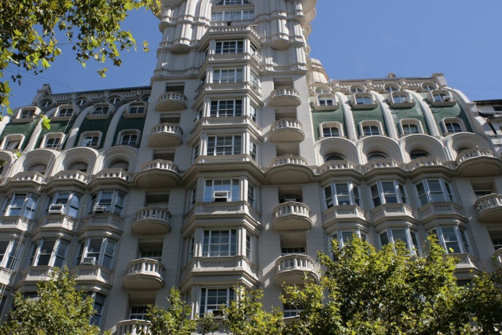 Monserrat: el Palacio Barolo celebra su 103° aniversario con localidades agotadas