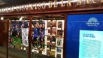Balvanera: la foto de la selección con la bandera de Malvinas se exhibe en la estación Congreso de la Línea A