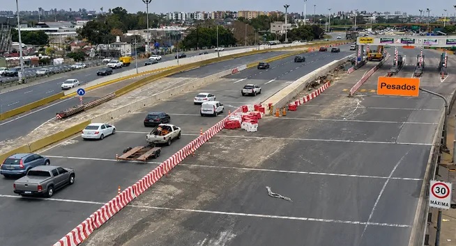 Autopista Dellepiane: habilitaron un nuevo acceso hacia Provincia y ya se puede circular sin cabinas de peaje