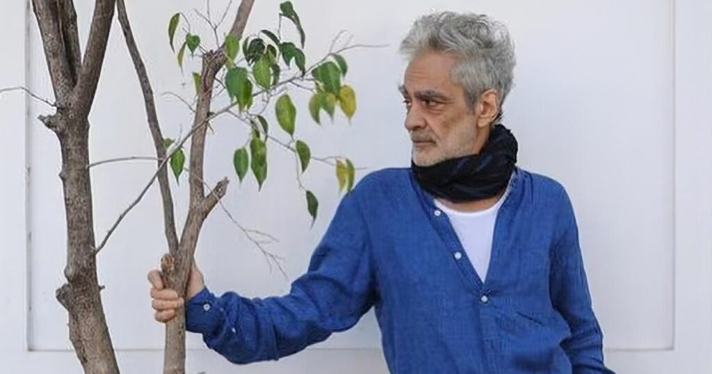 «Lloran los puertos, los sótanos, los bares de la calle Estomba»