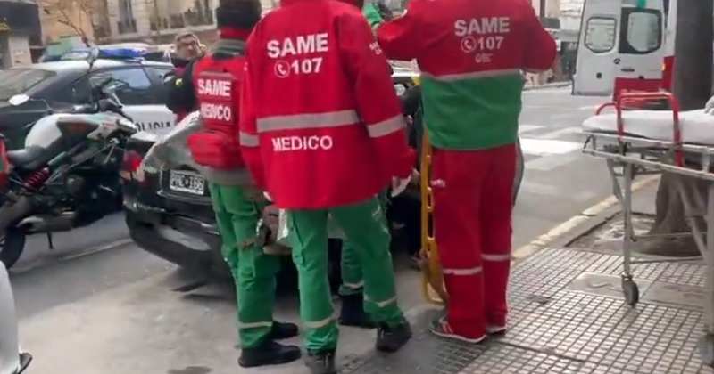 Almagro: choque en Corrientes y Medrano, dos personas hospitalizadas