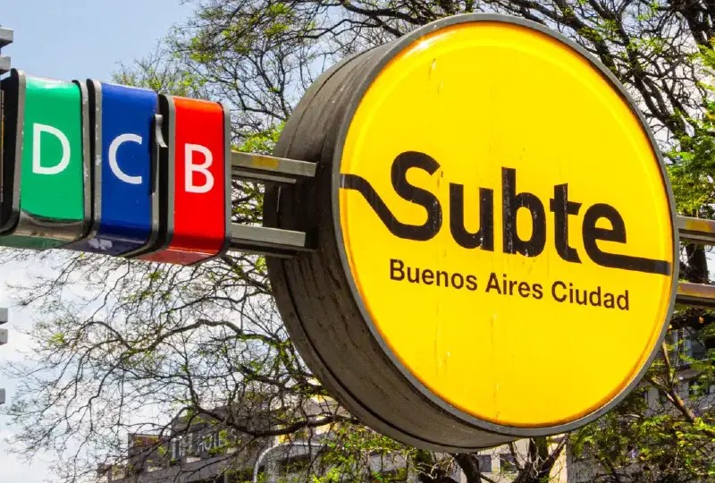 El mapa de las fallas en el Subte: multas récord a Emova por faltas de seguridad en 30 estaciones
