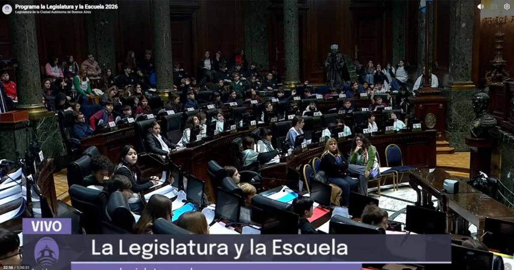 Estudiantes porteños debatieron y aprobaron sus propios proyectos en el palacio legislativo