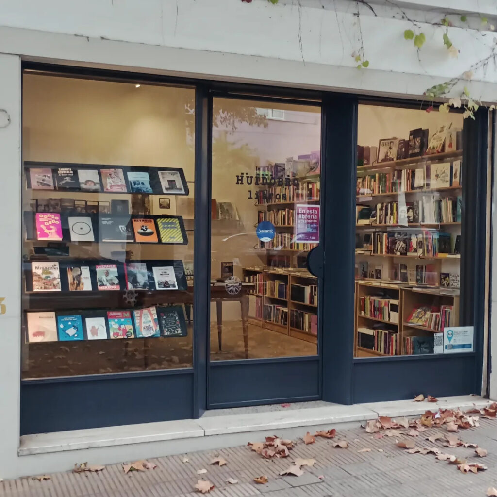 Abrió Huidobro Libros cerca de Parque Saavedra: una nueva librería que suma talleres y actividades culturales